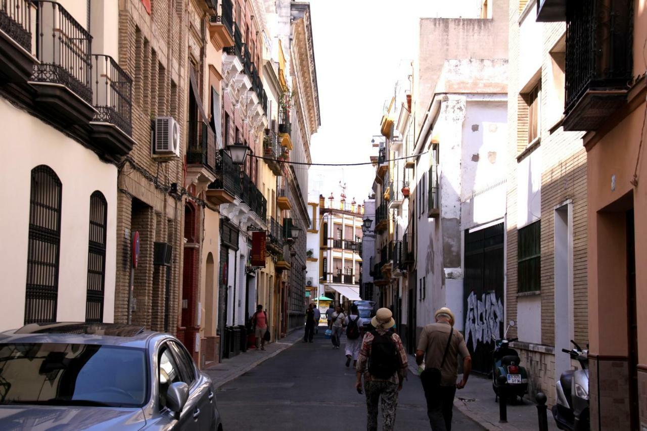 Alhondiga Center Apartment Seville Exterior photo